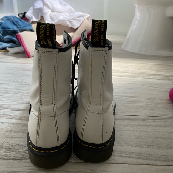 White 1460 DR. MARTEN - Picture 4 of 8